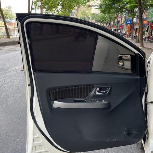 TOYOTA WIGO 2017-2022 custom-fit car window sun shades — photo 2