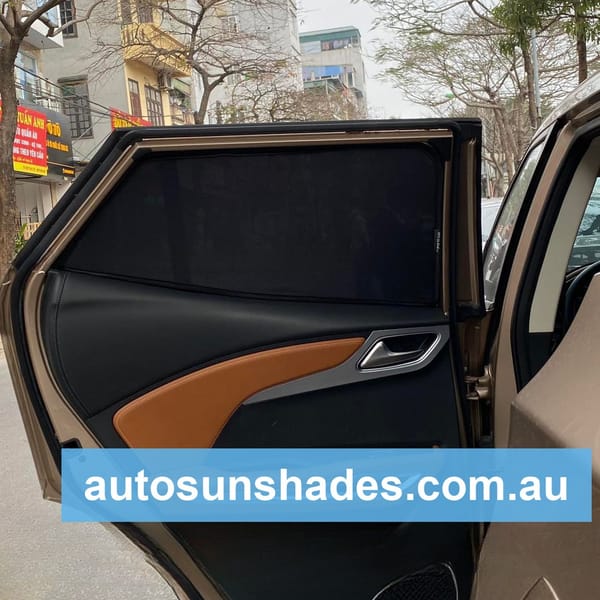 ZOTYE Z3 / T300 custom-fit car window sun shades — photo 1