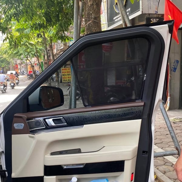 ZOTYE Z8 custom-fit car window sun shades — photo 2