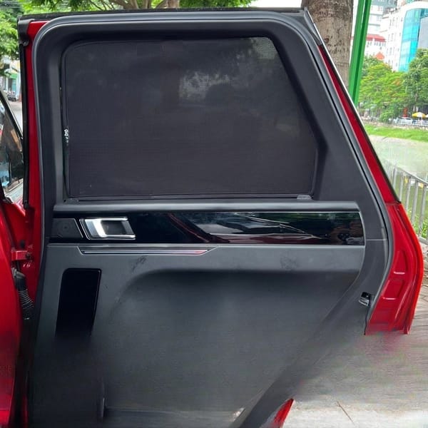 ZOTYE Z8L 7 seats custom-fit car window sun shades — photo 3
