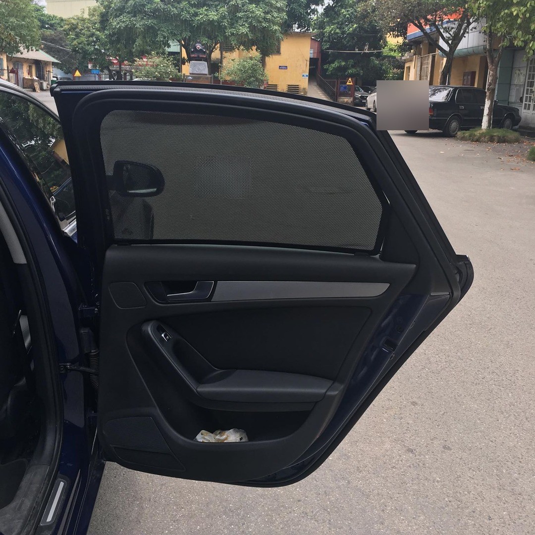 Audi A4 B8 Sedan 2008-2015 car window sun shades — photo 2