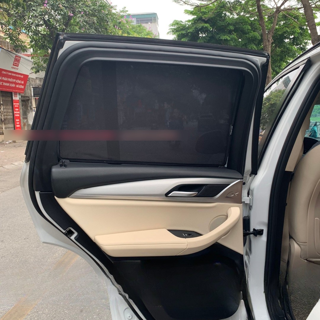 BMW X3 2018-2024 car window sun shades — photo 4