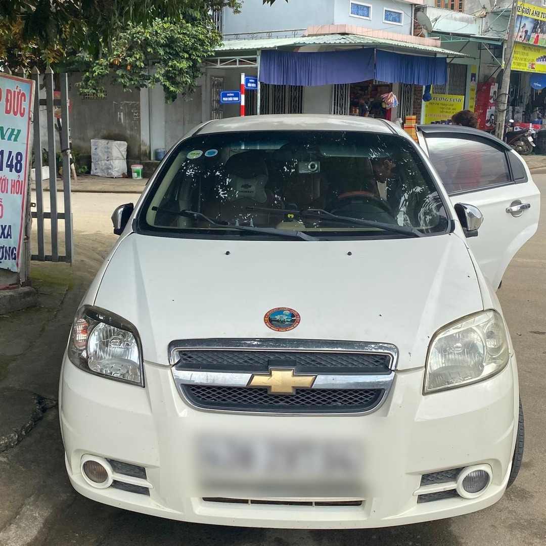 CHEVROLET AVEO custom-fit car window sun shades — photo 7