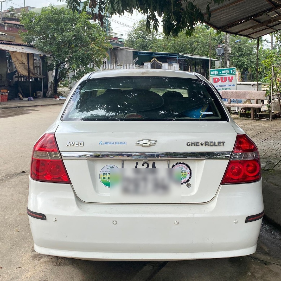 CHEVROLET AVEO custom-fit car window sun shades — photo 10