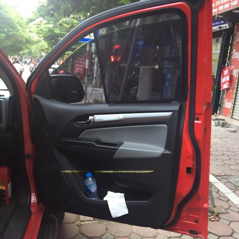 CHEVROLET COLORADO custom-fit car window sun shades — photo 18