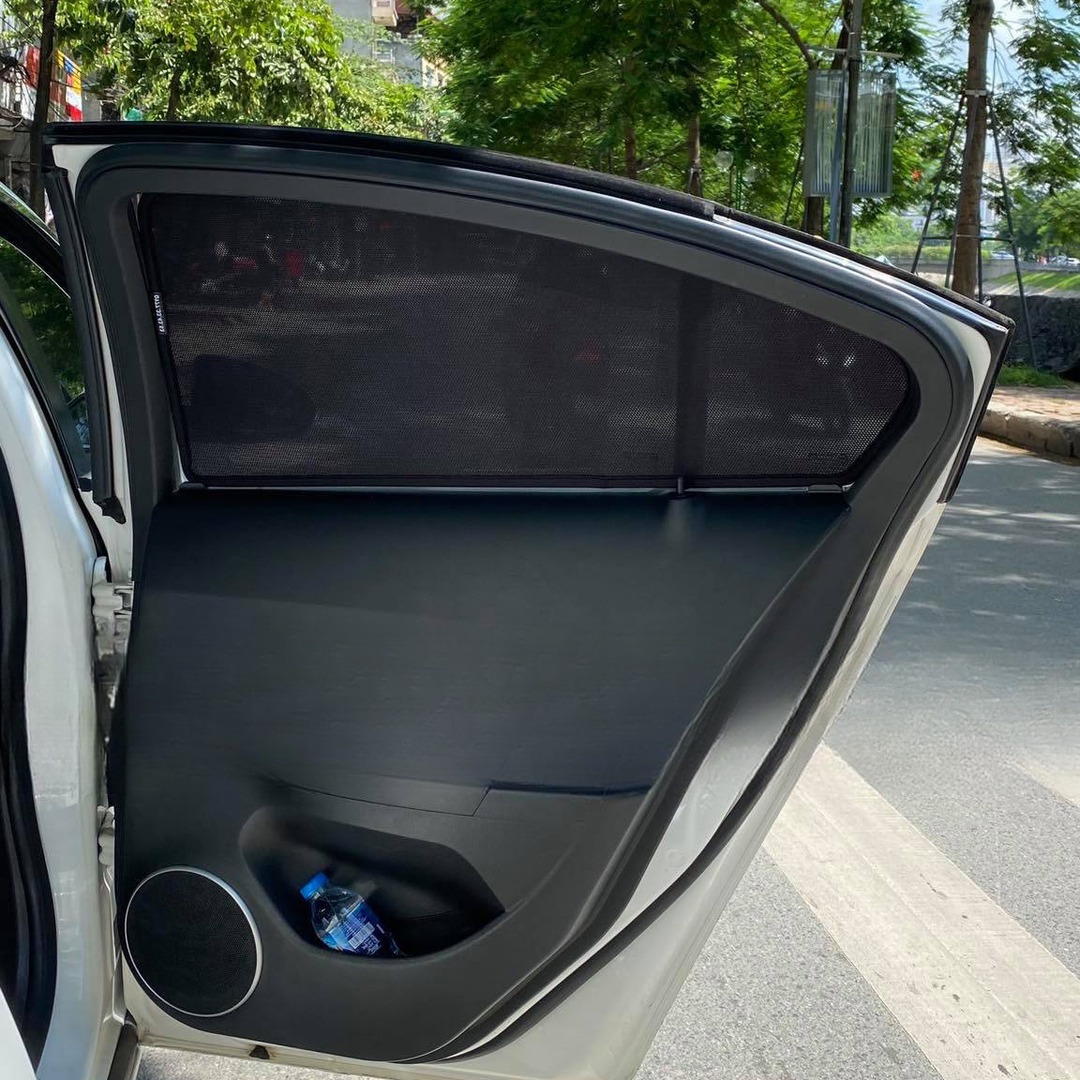 CHEVROLET CRUZE 2016-2020 custom-fit car window sun shades — photo 5