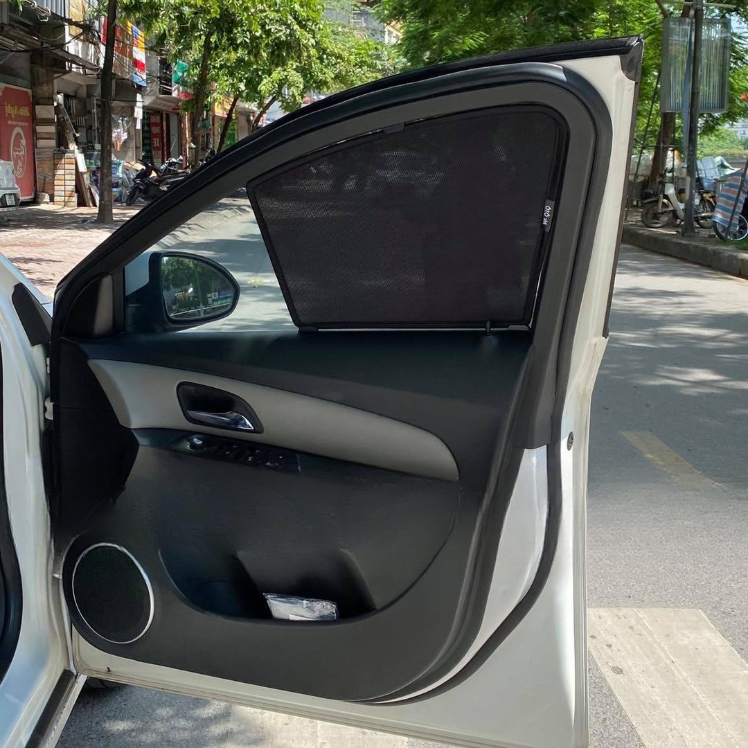 CHEVROLET CRUZE / LACETTI 2010-2015 custom-fit car window sun shades — photo 7
