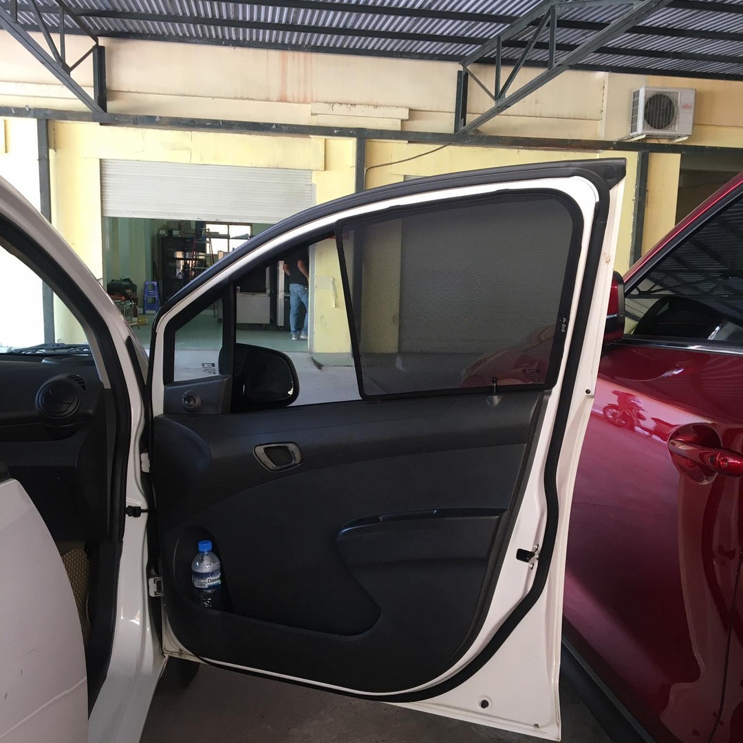 CHEVROLET SPARK 2010-2017 custom-fit car window sun shades — photo 19
