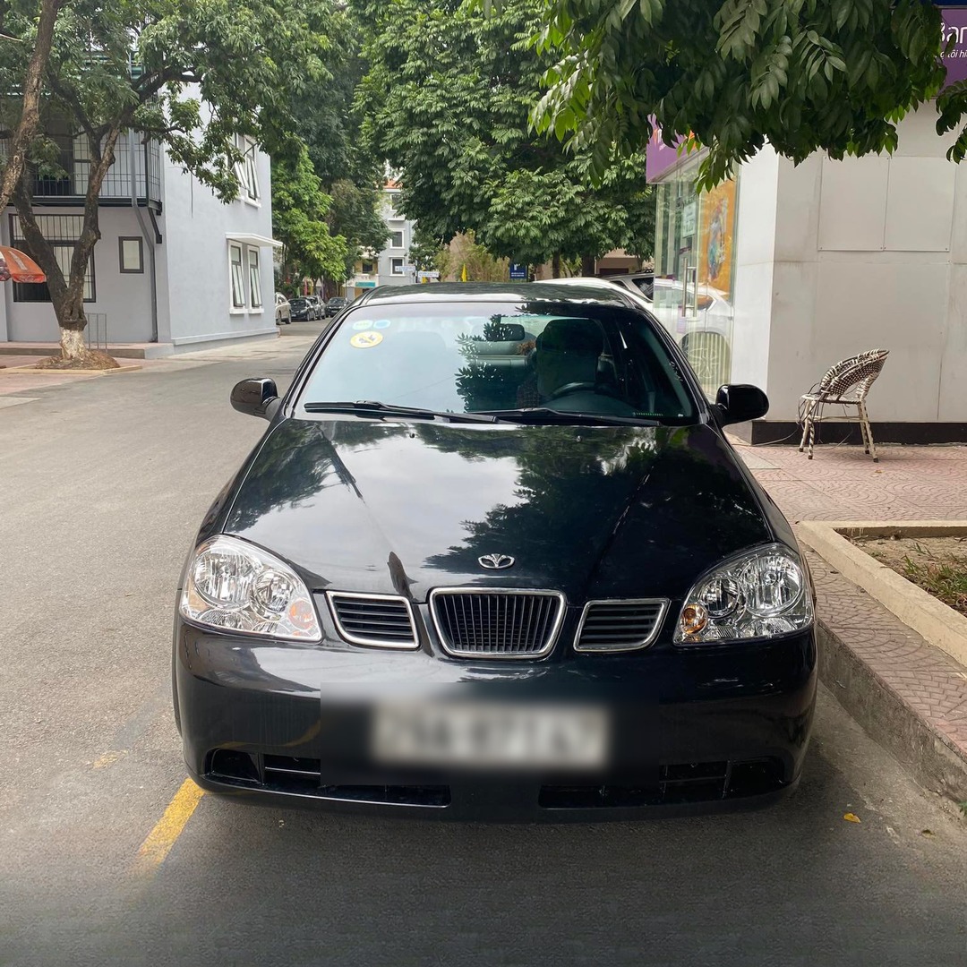 DAEWOO LACETTI 2006-2010 custom-fit car window sun shades — photo 1