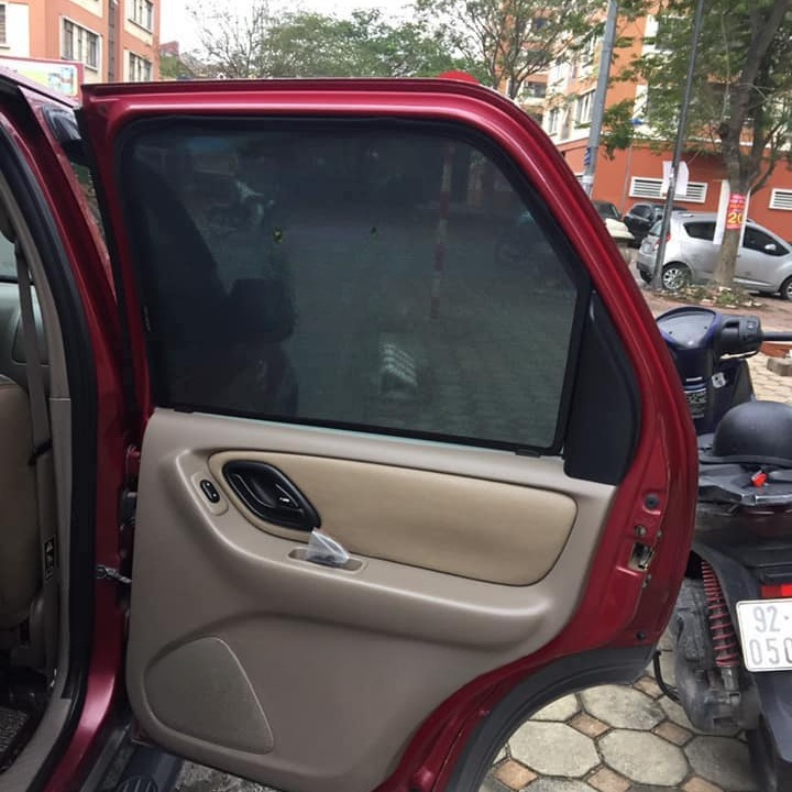 FORD ESCAPE custom-fit car window sun shades — photo 5