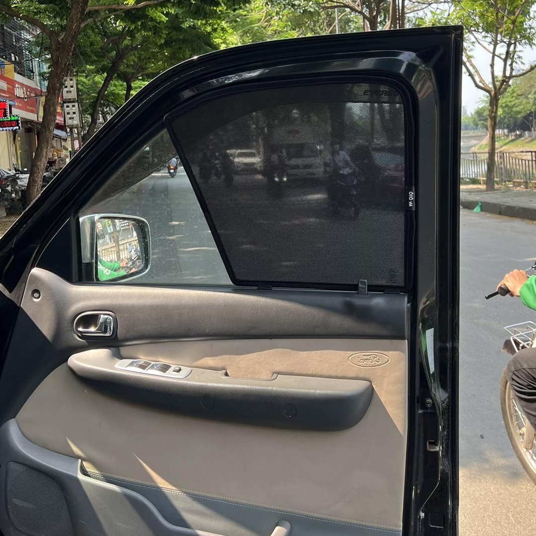 FORD EVEREST 2006-2016 custom-fit car window sun shades — photo 11