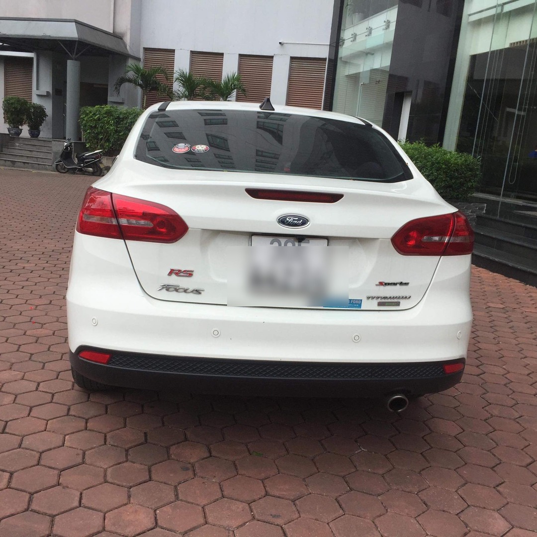 FORD FOCUS SEDAN 2014-2020 custom-fit car window sun shades — photo 10
