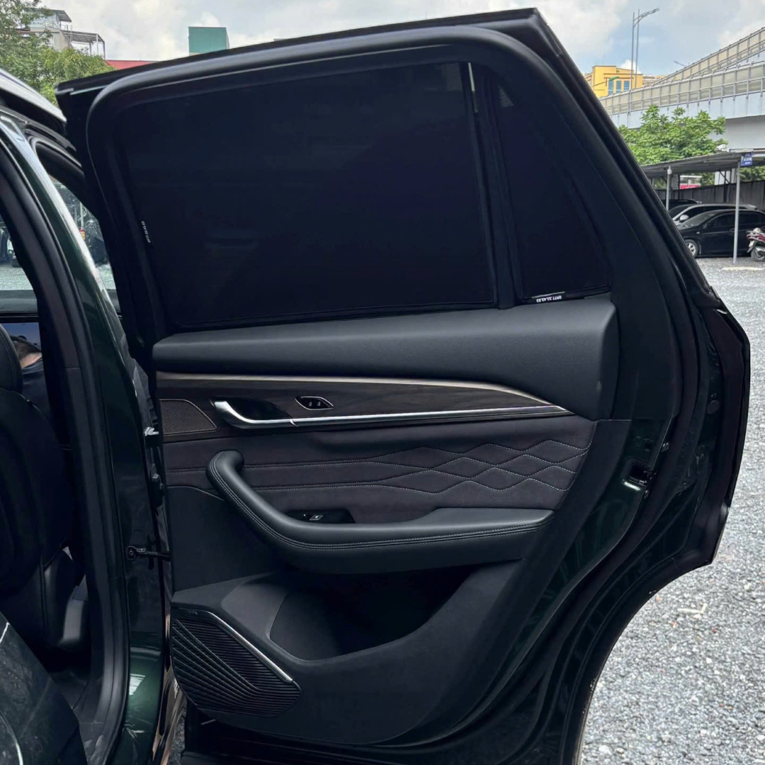 GEELY MONJARO custom-fit car window sun shades — photo 5