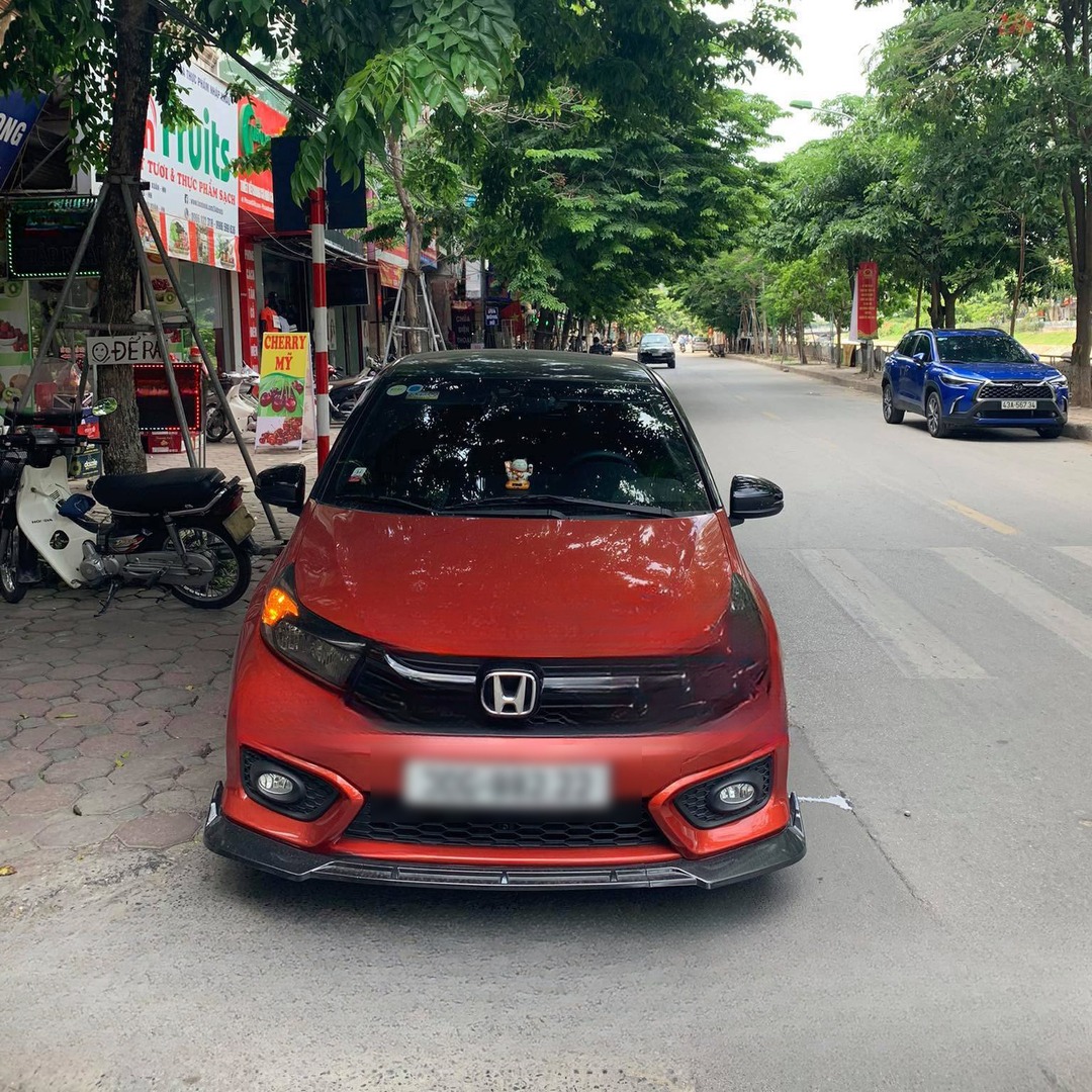 HONDA BRIO custom-fit car window sun shades — photo 7