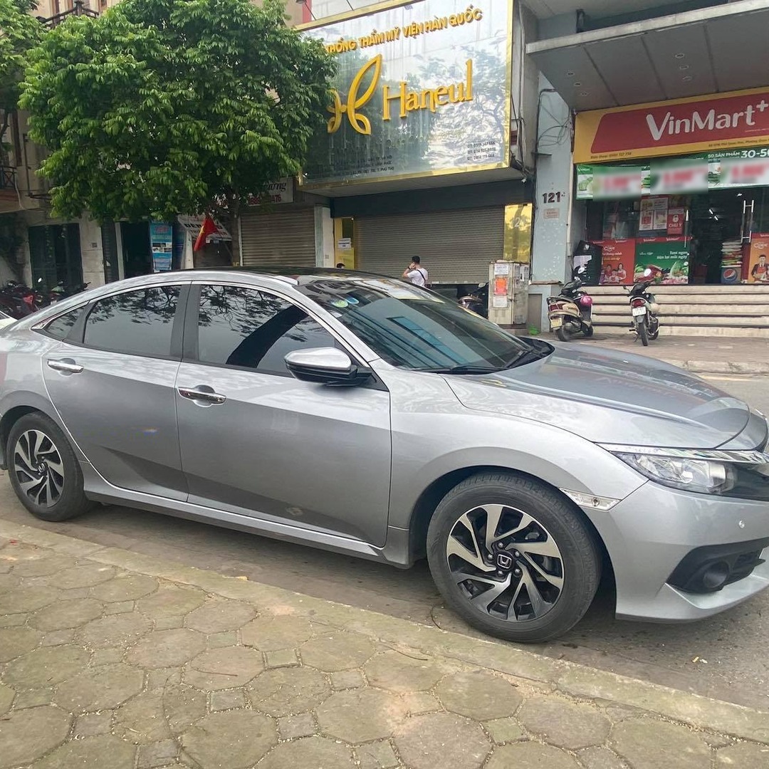 HONDA CIVIC 2016-2021 custom-fit car window sun shades — photo 13