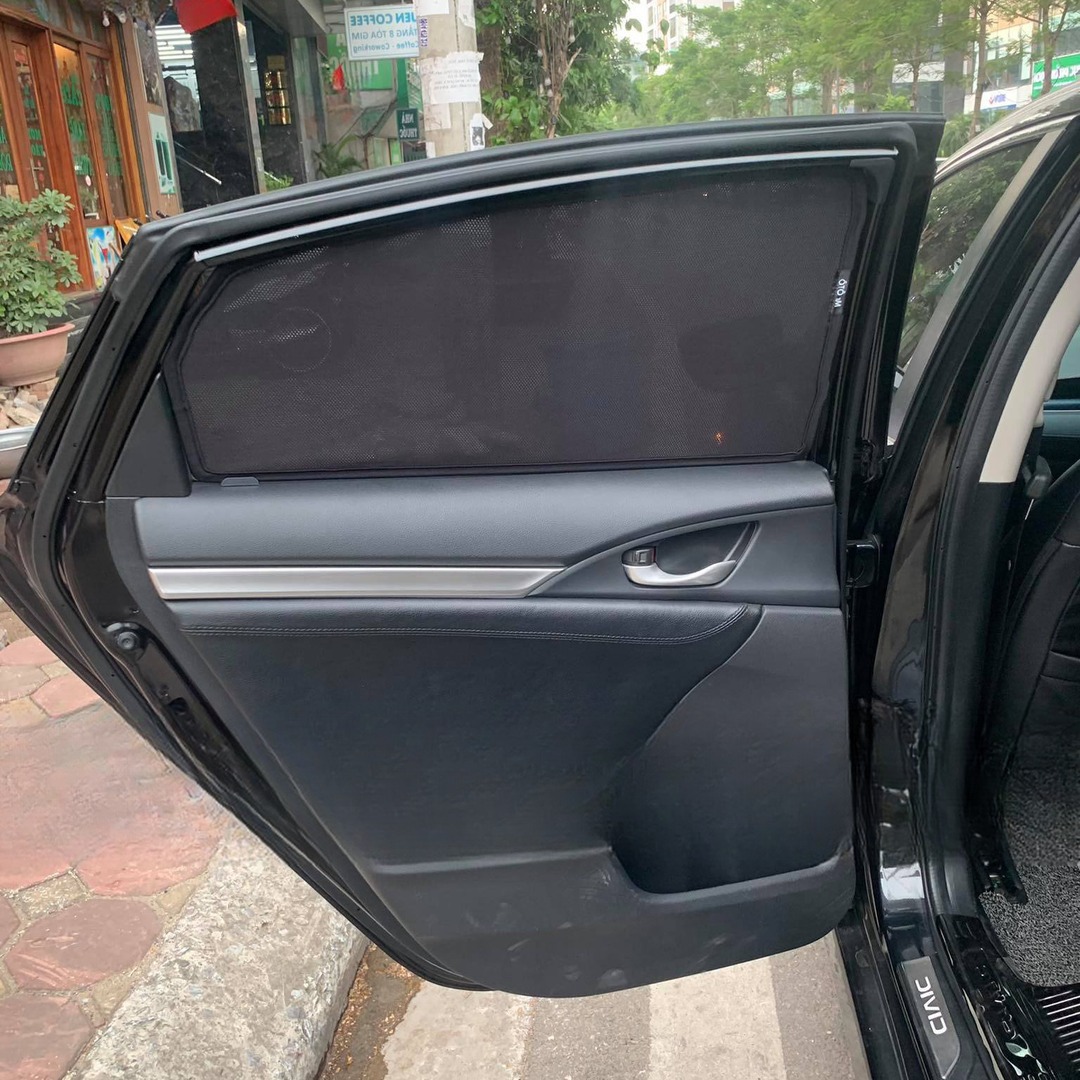 HONDA CIVIC 2016-2021 custom-fit car window sun shades — photo 16