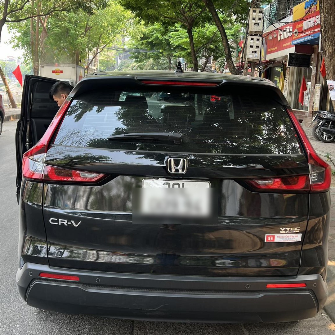 HONDA CR-V 2023-2025 custom-fit car window sun shades — photo 4