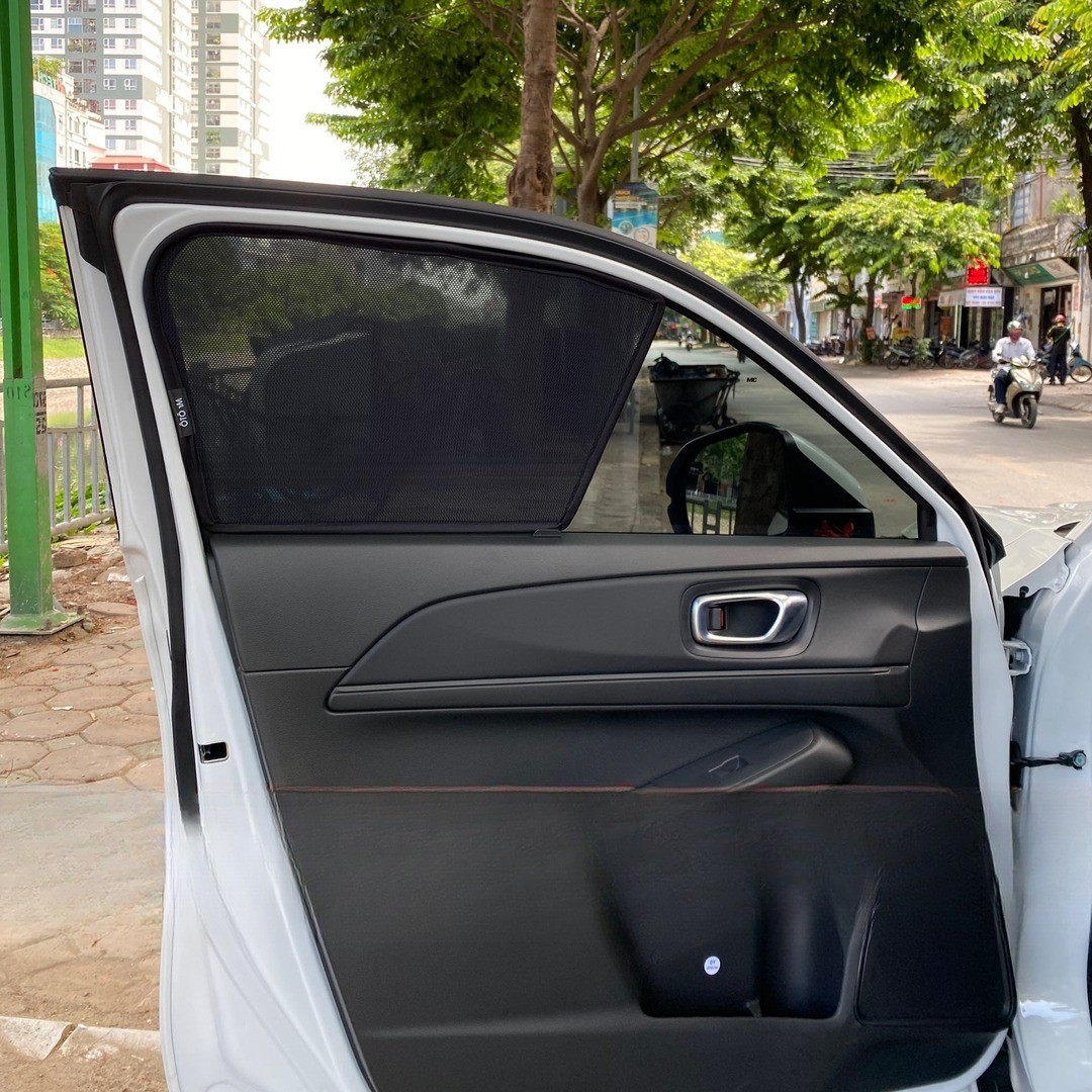 Honda HR-V 3rd Gen SUV 2022-2026 car window sun shades — photo 3