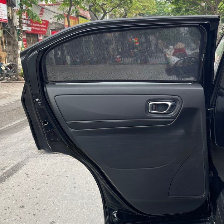 HONDA HR-V 2023-2027 custom-fit car window sun shades — photo 8
