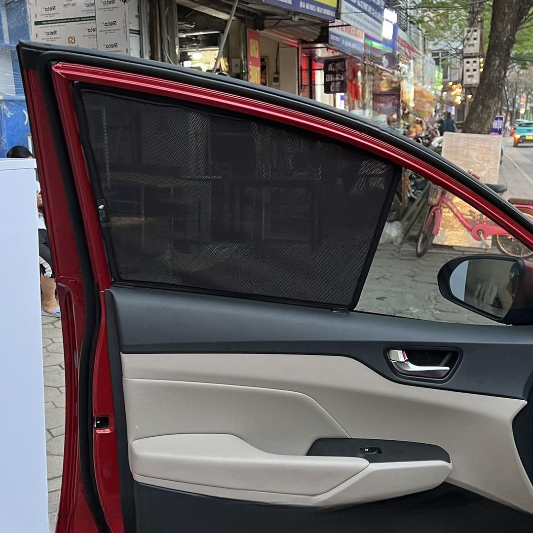 HYUNDAI ACCENT 2017-2023 custom-fit car window sun shades — photo 3
