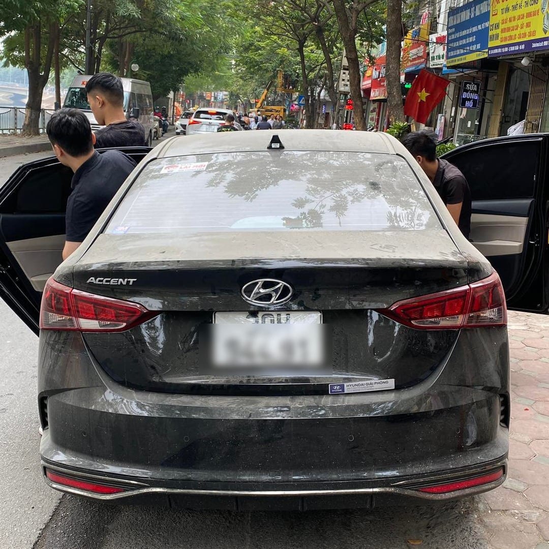 HYUNDAI ACCENT 2017-2023 custom-fit car window sun shades — photo 26