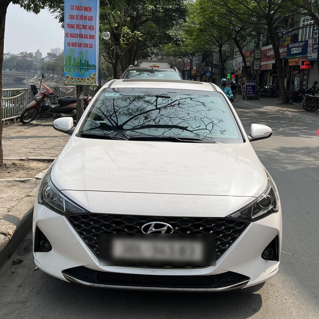 HYUNDAI ACCENT 2017-2023 custom-fit car window sun shades — photo 29