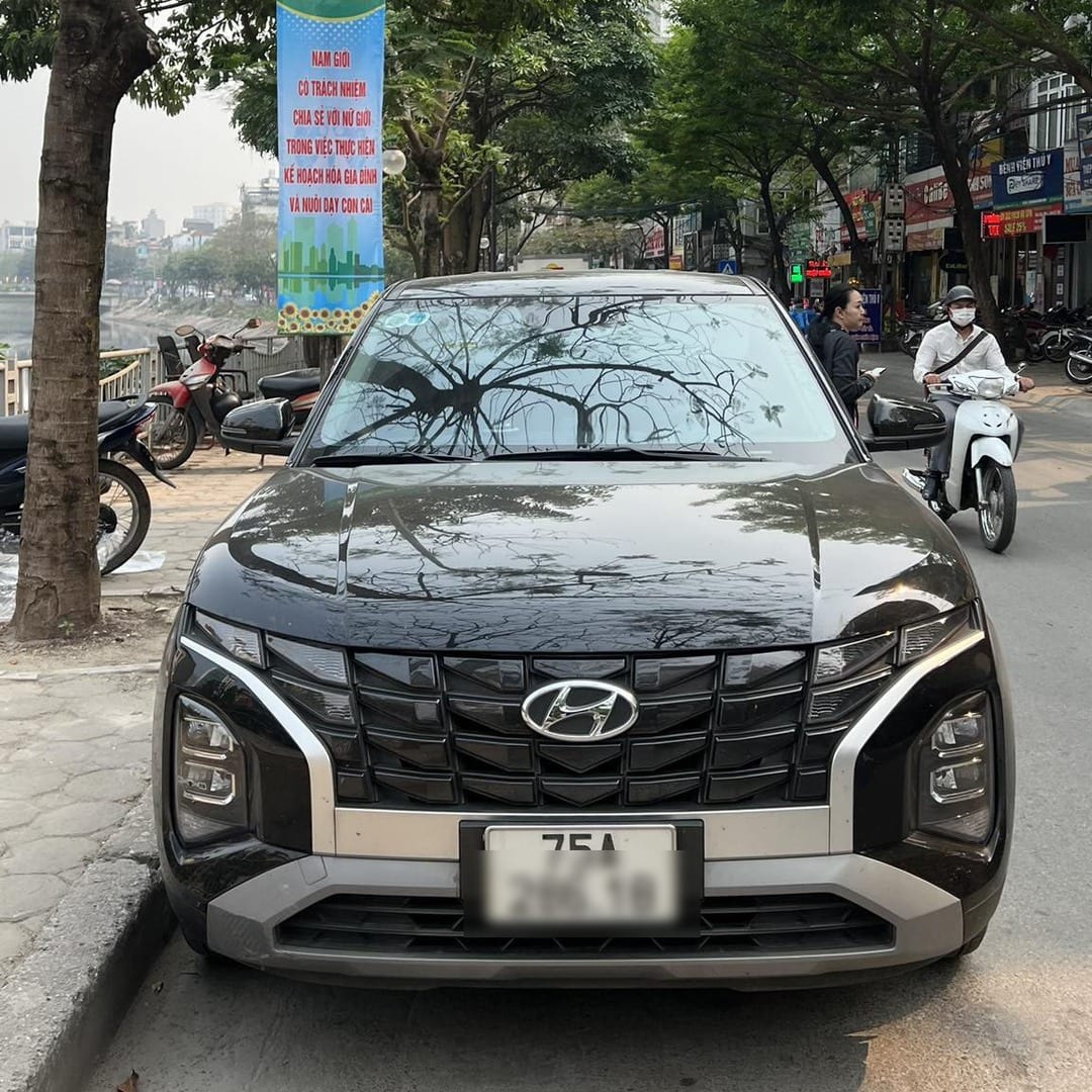 HYUNDAI CRETA 2022-2025 custom-fit car window sun shades — photo 1