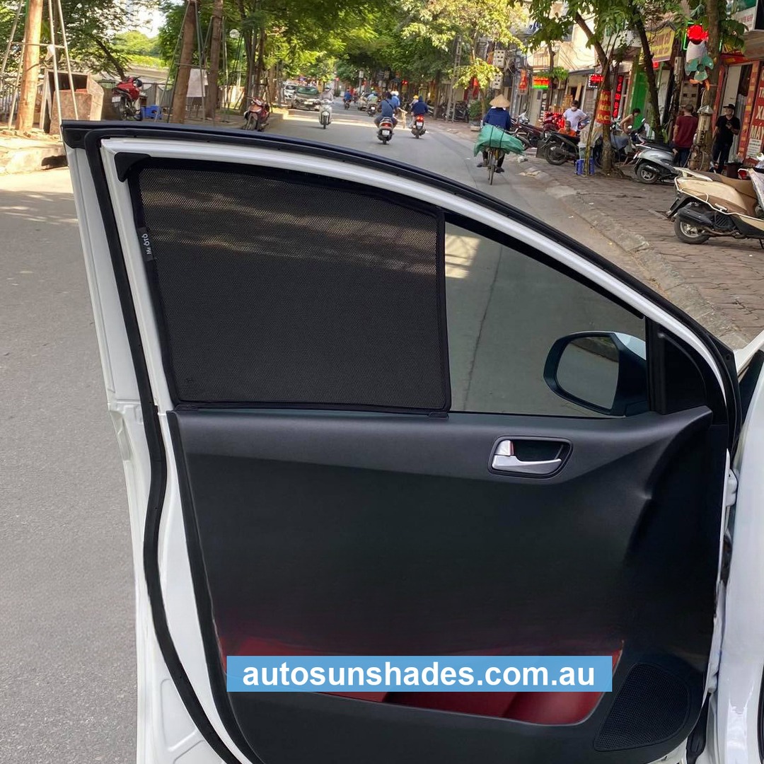 HYUNDAI I10 HATCHBACK 2014-2020 custom-fit car window sun shades — photo 9