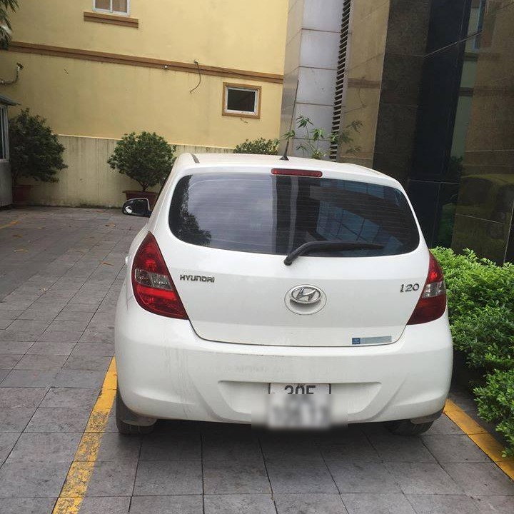 HYUNDAI I20 2008-2012 custom-fit car window sun shades — photo 4