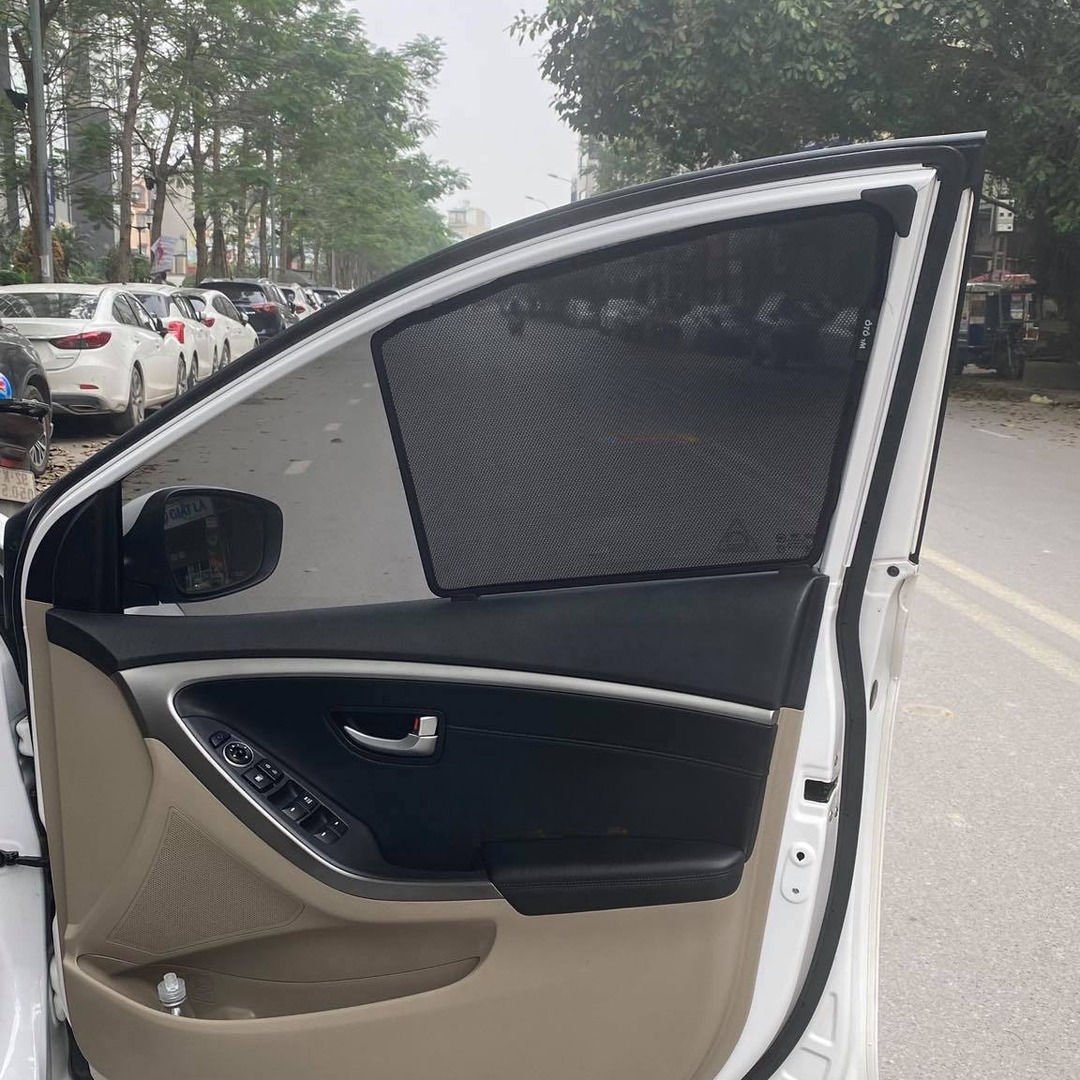 HYUNDAI I30 GD 2012-2017 car window sun shades — photo 7