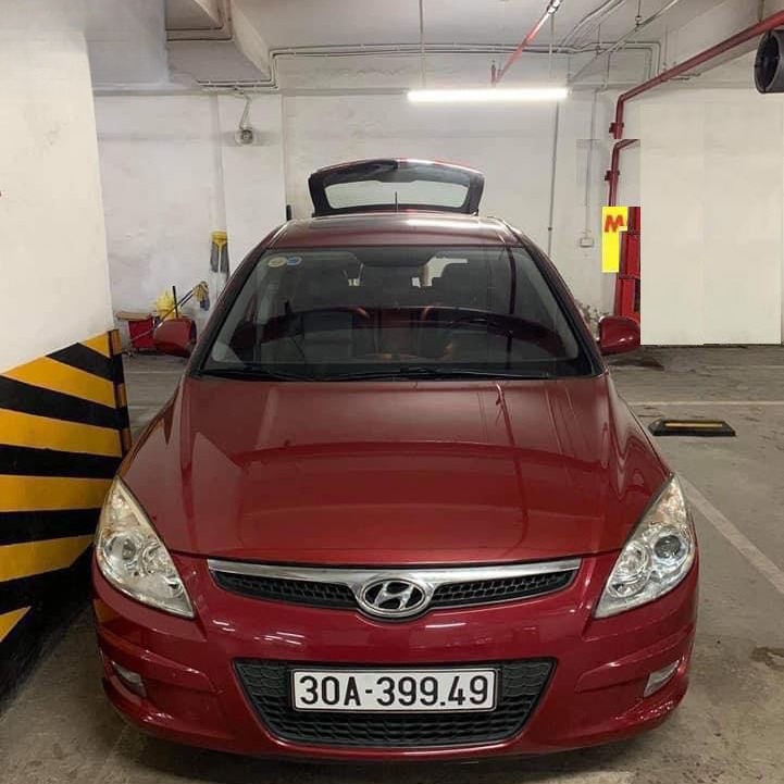 HYUNDAI I30 2013-2019 custom-fit car window sun shades — photo 1