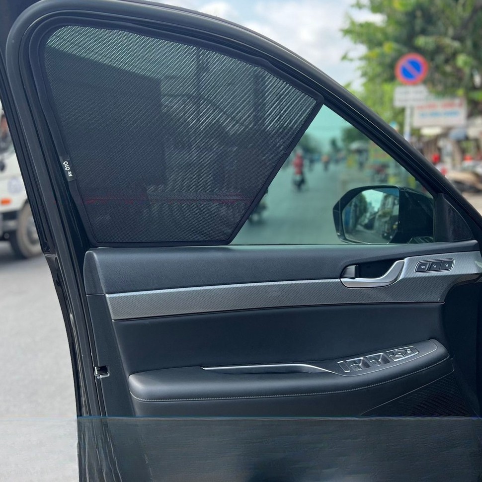 Hyundai Palisade 1st Gen SUV 2020-2025 car window sun shades — photo 3