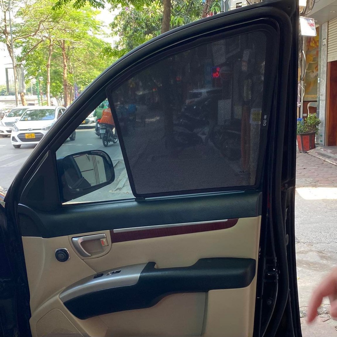 HYUNDAI SANTA FE 2007-2013 custom-fit car window sun shades — photo 6