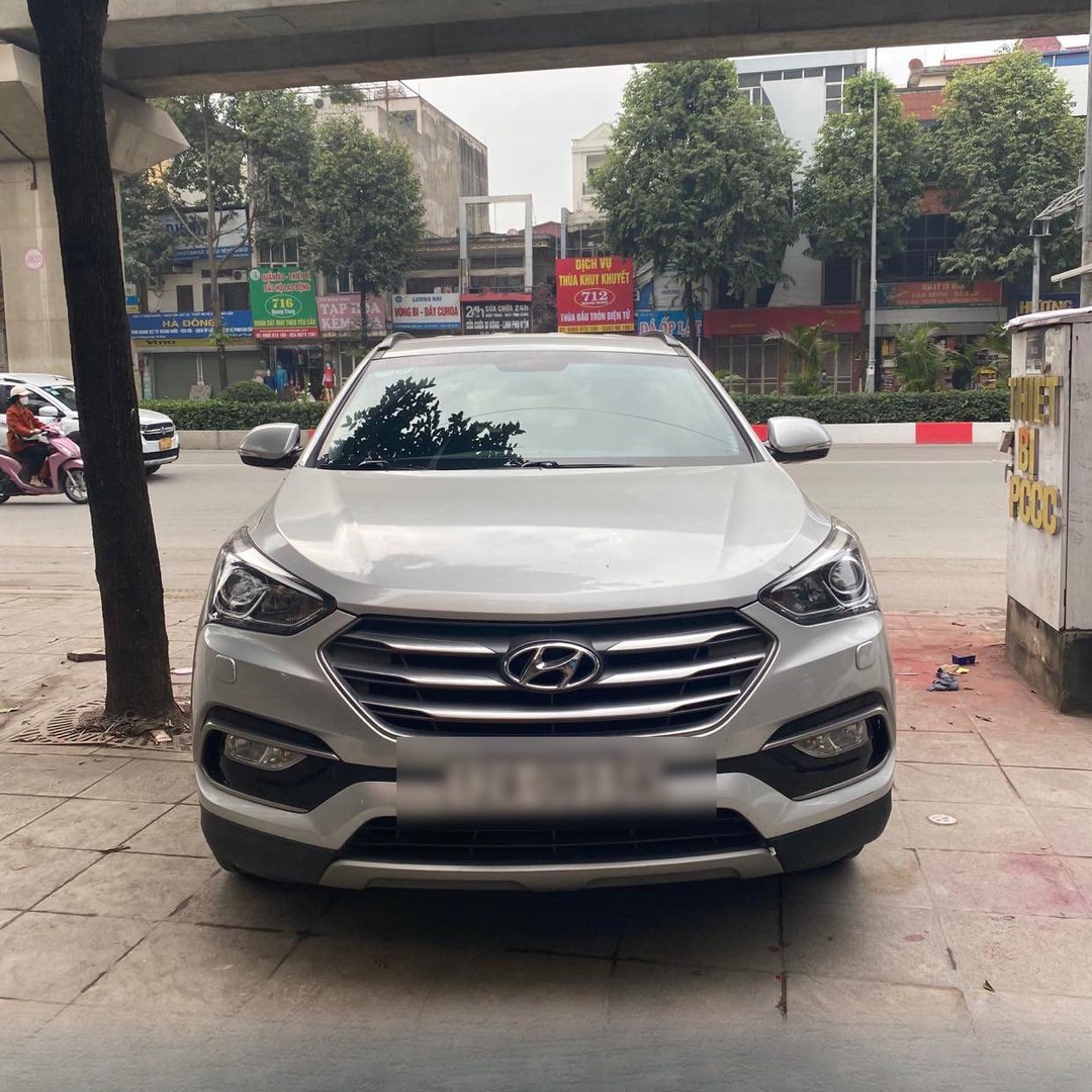 HYUNDAI SANTA FE 2013-2018 custom-fit car window sun shades — photo 1