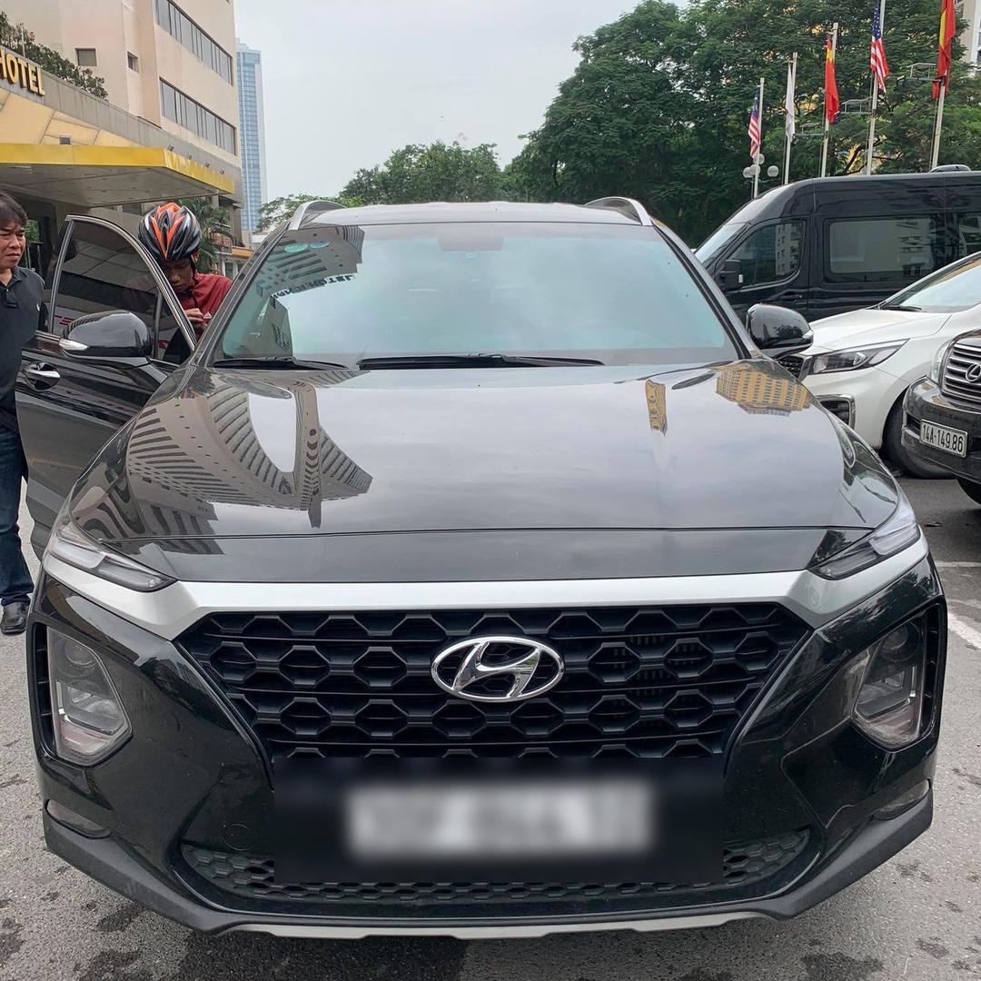 HYUNDAI SANTA FE 2019-2023 custom-fit car window sun shades — photo 7