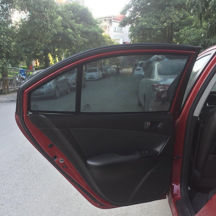 HYUNDAI SONATA 2005-2009 custom-fit car window sun shades — photo 2