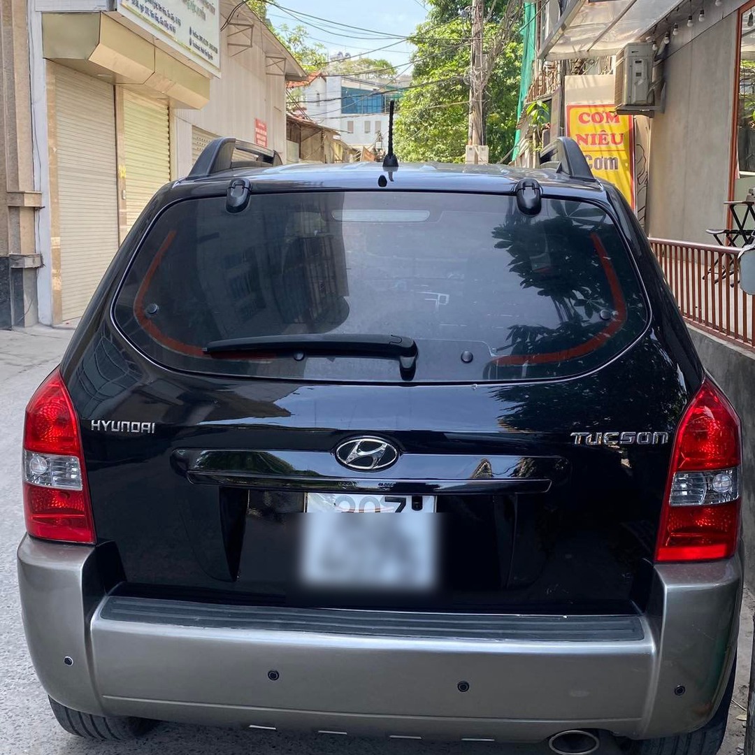 HYUNDAI TUCSON 2002-2009 custom-fit car window sun shades — photo 4
