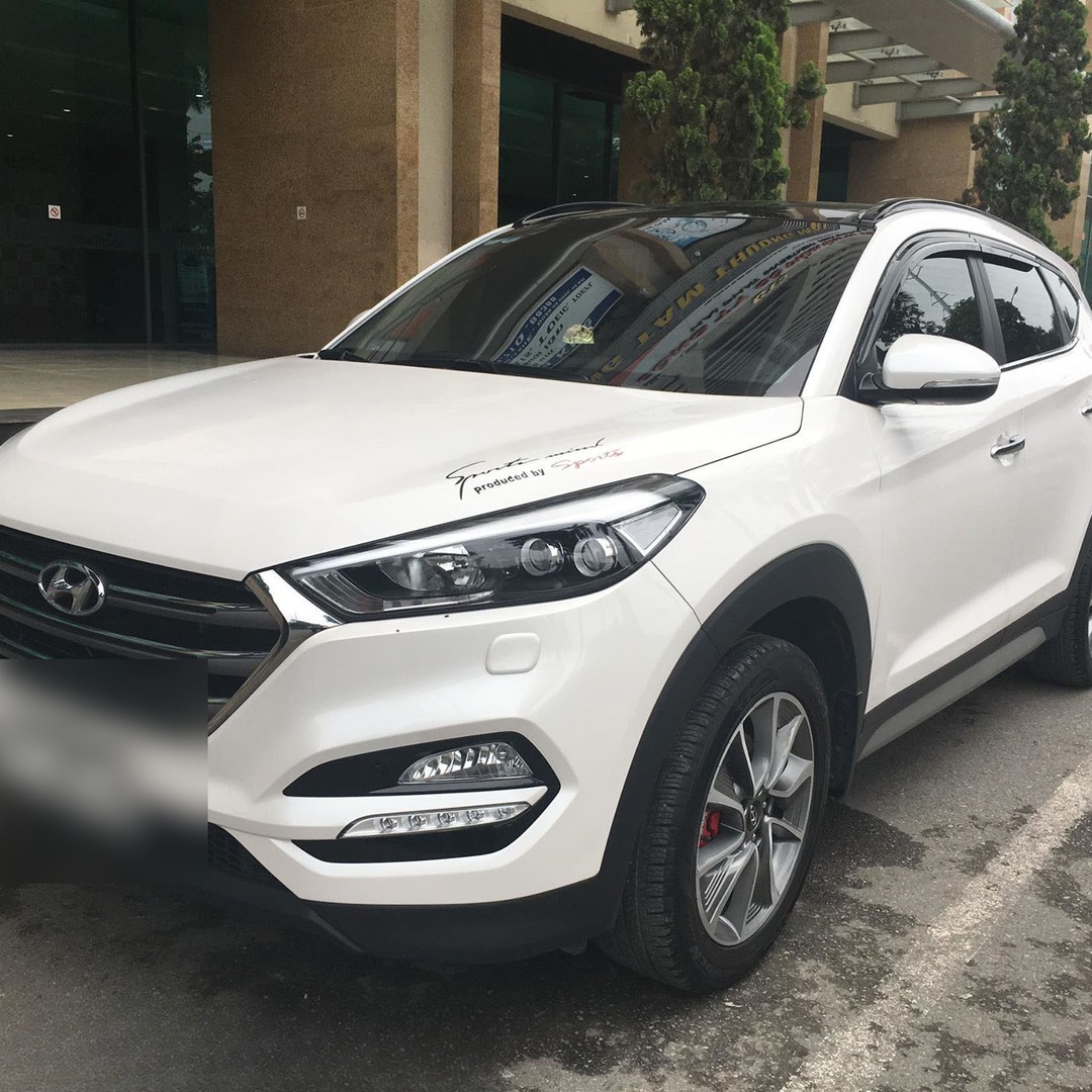 HYUNDAI TUCSON 2016-2021 custom-fit car window sun shades — photo 1