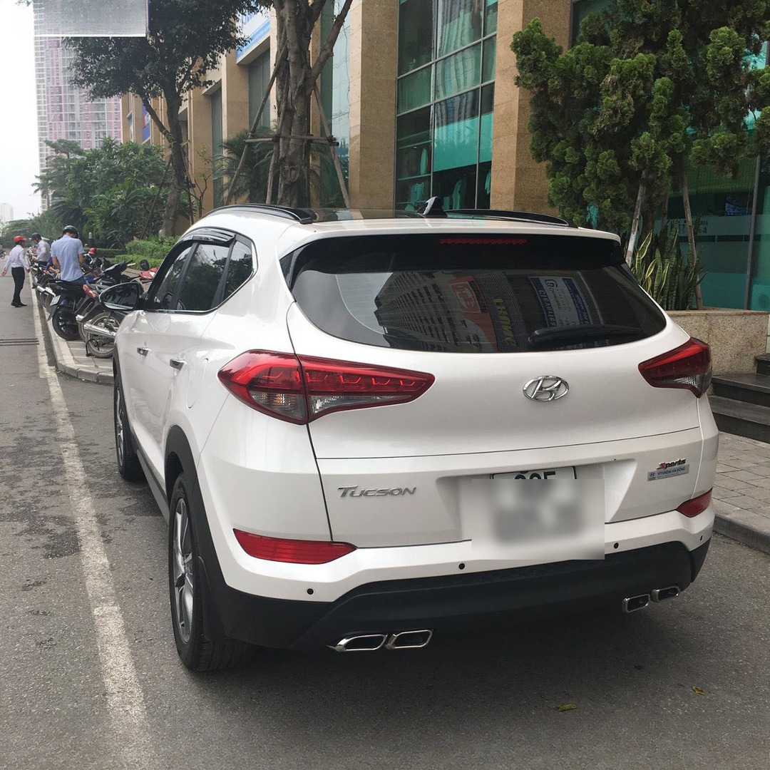 HYUNDAI TUCSON 2016-2021 custom-fit car window sun shades — photo 4
