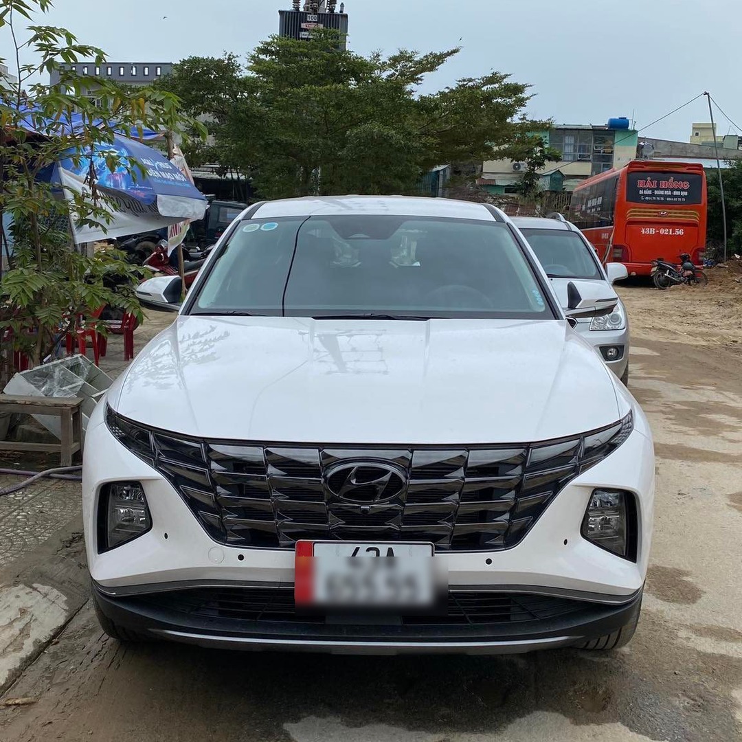 HYUNDAI TUCSON 2022-2025 custom-fit car window sun shades — photo 13