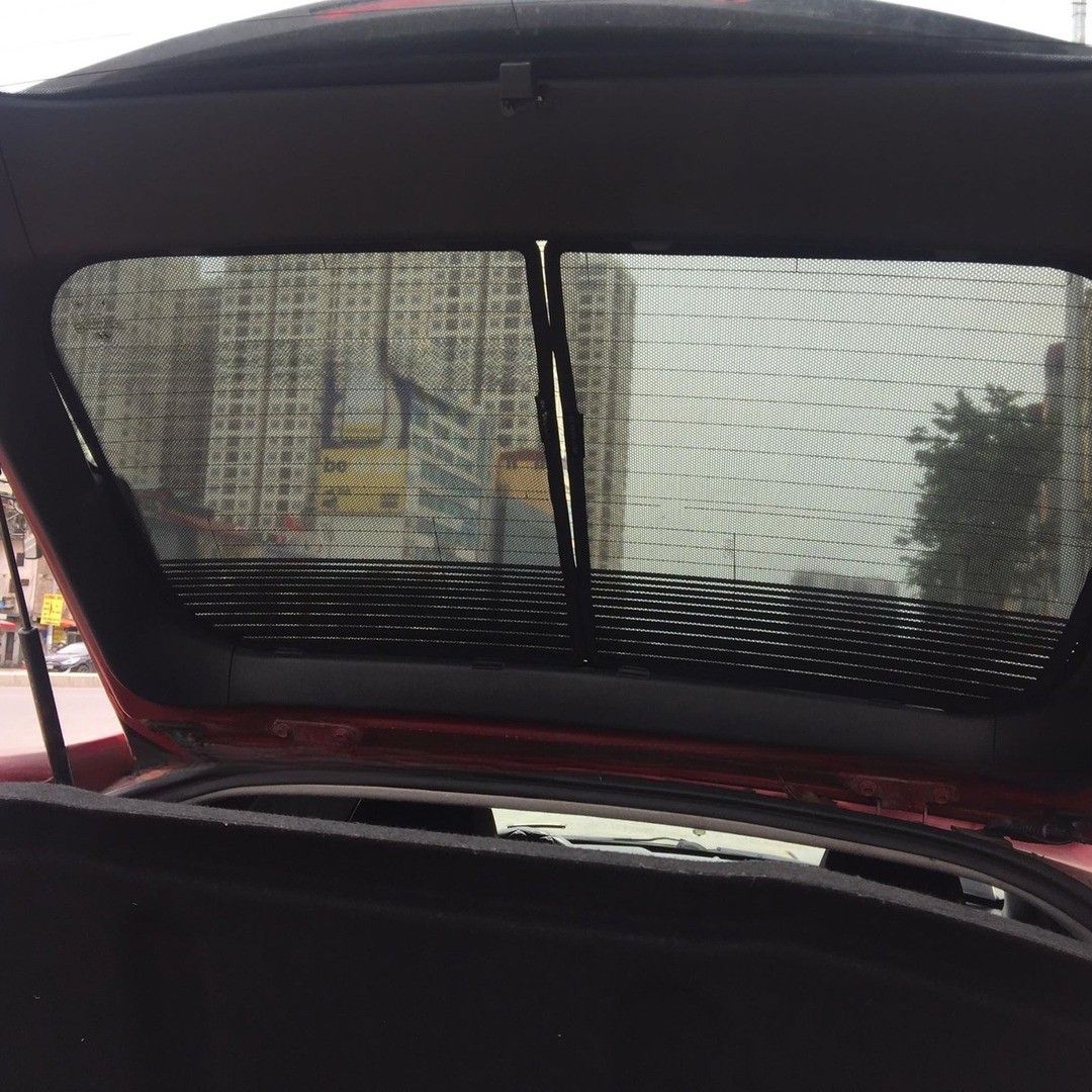 Hyundai Veloster 1st Gen Hatch 2012-2017 car window sun shades — photo 4