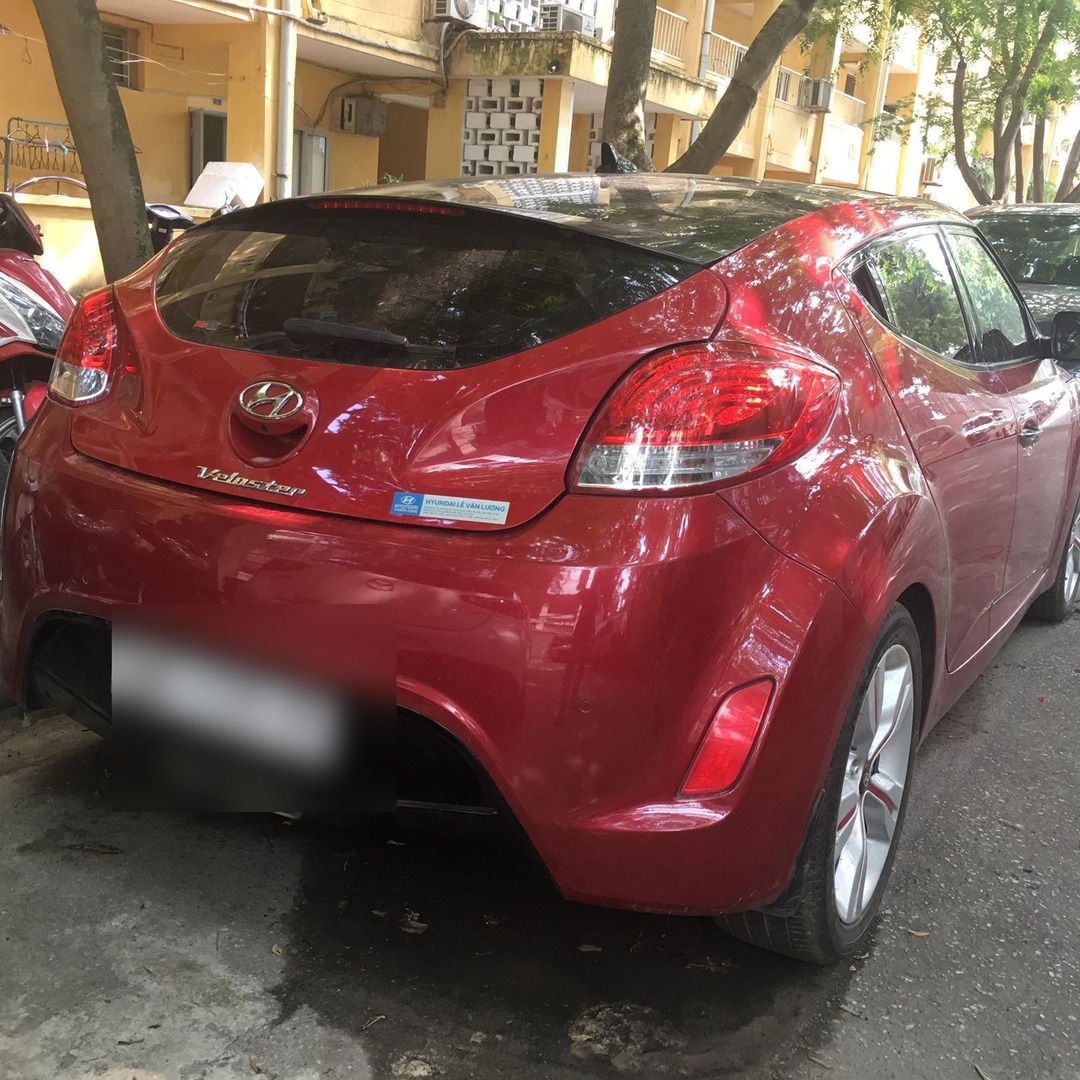 HYUNDAI VELOSTER custom-fit car window sun shades — photo 8