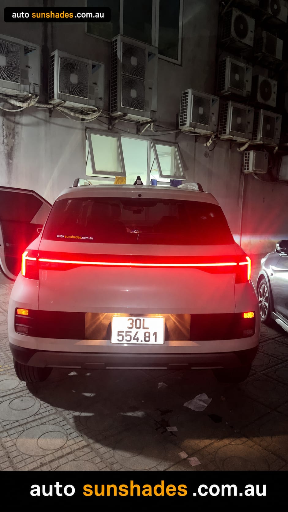 HYUNDAI VENUE 2020-2025 custom-fit car window sun shades — photo 4