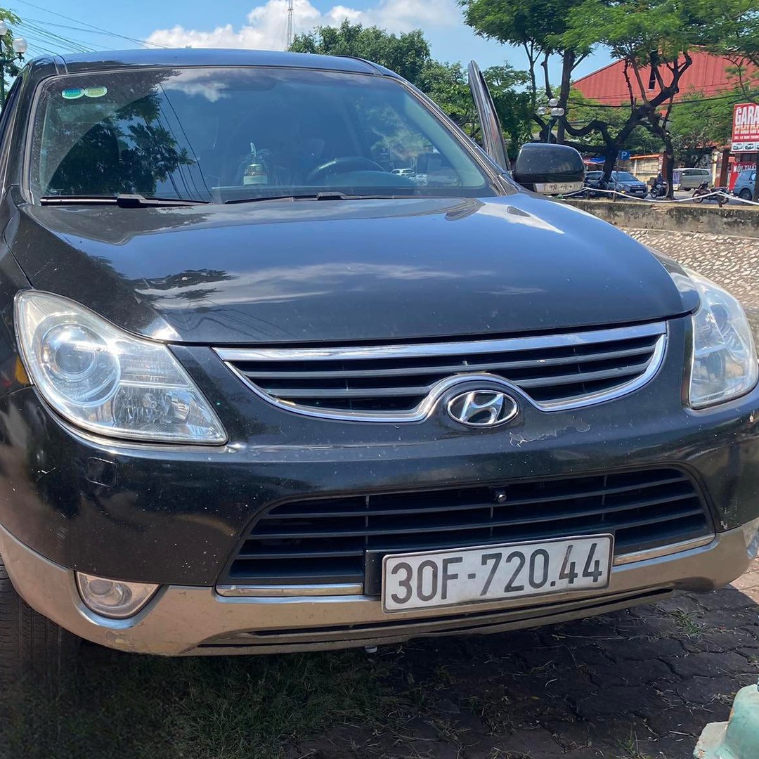 HYUNDAI IX55 custom-fit car window sun shades — photo 1