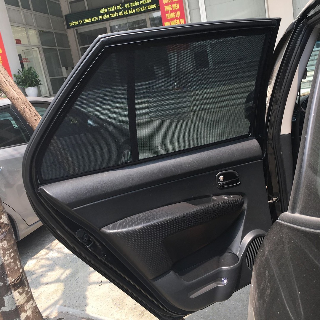 KIA RONDO 2007-2016 custom-fit car window sun shades — photo 2