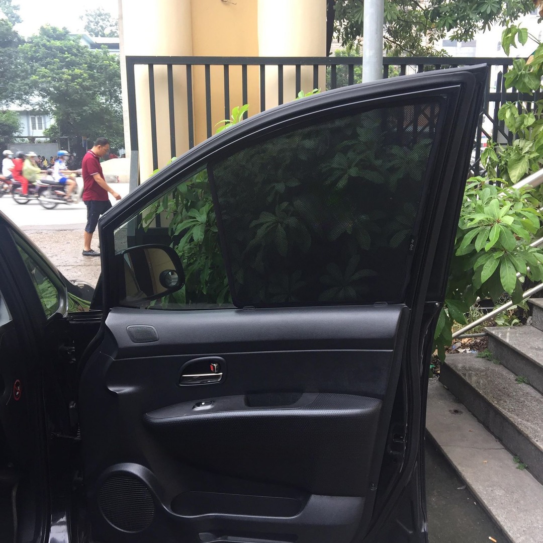 KIA RONDO 2007-2016 custom-fit car window sun shades — photo 9