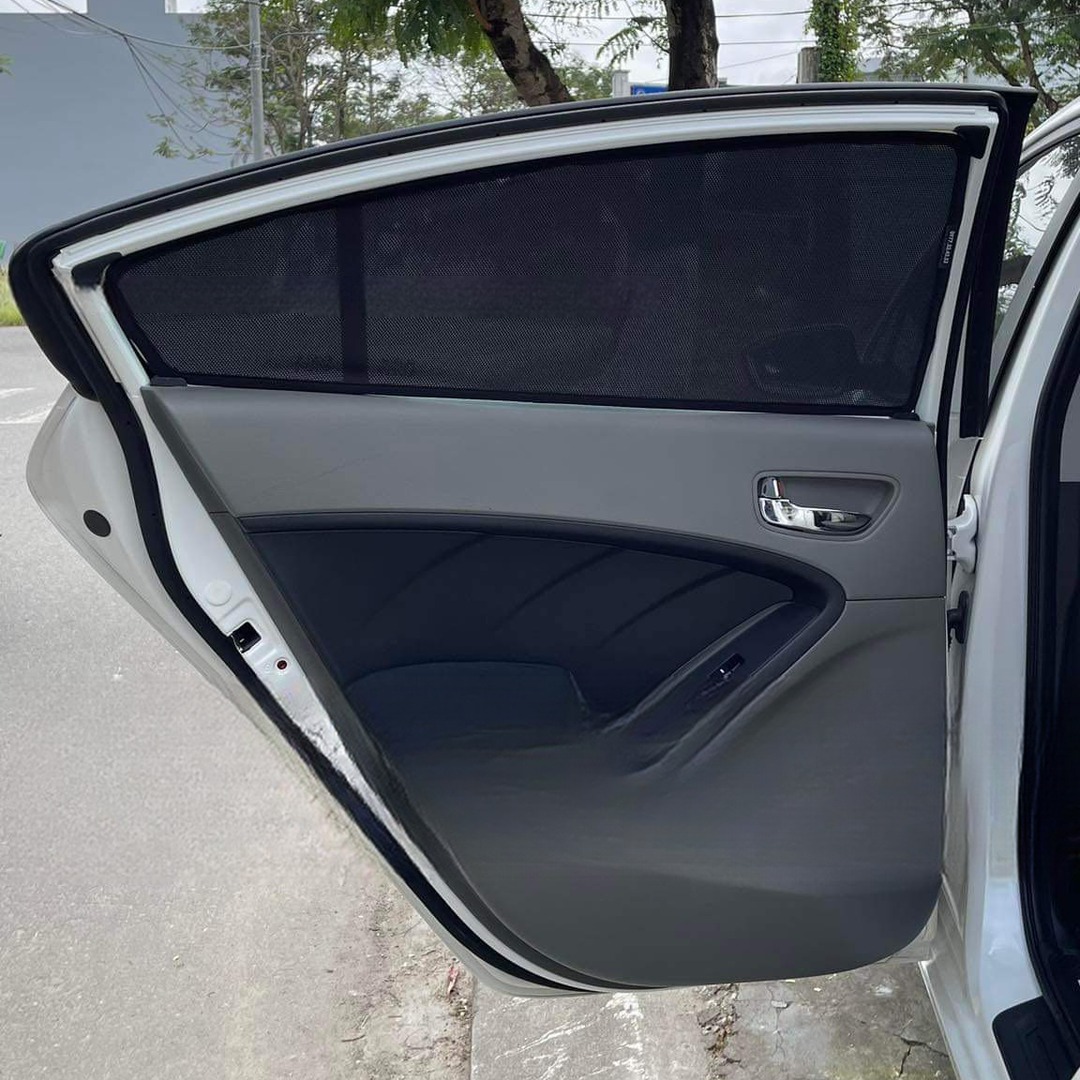 KIA CERATO / K3 2015-2018 custom-fit car window sun shades — photo 5