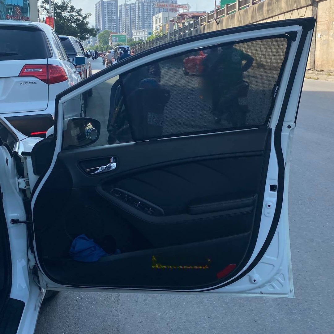 KIA CERATO / K3 2015-2018 custom-fit car window sun shades — photo 21