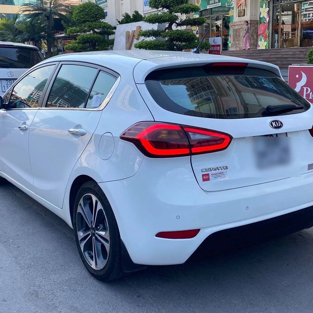 KIA CERATO / K3 2015-2018 custom-fit car window sun shades — photo 22