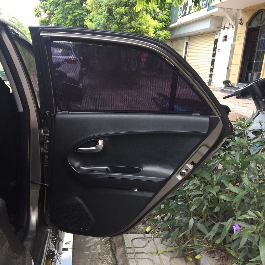KIA PICANTO 2011-2020 custom-fit car window sun shades — photo 11